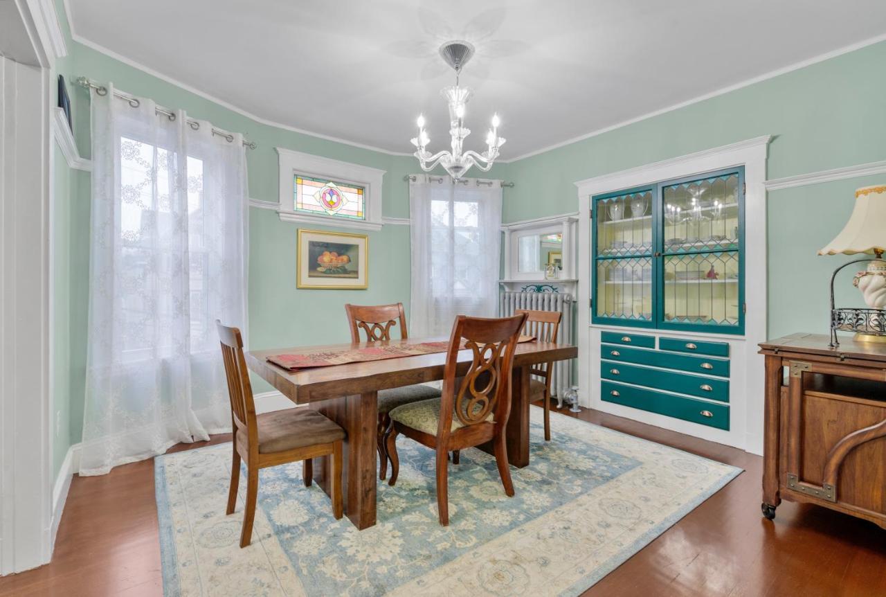 Bright & Spacious 2Br Apartment, Mins From Downtown Boston, Parking Zewnętrze zdjęcie