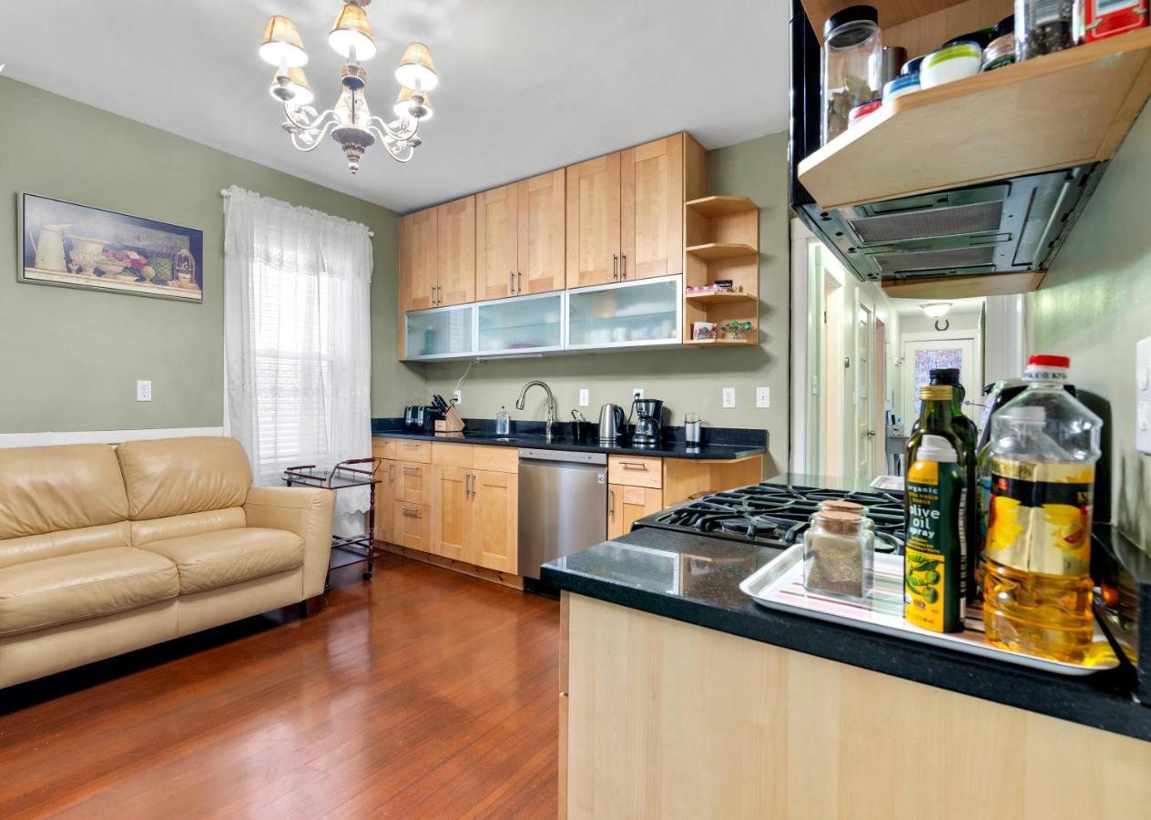 Bright & Spacious 2Br Apartment, Mins From Downtown Boston, Parking Zewnętrze zdjęcie