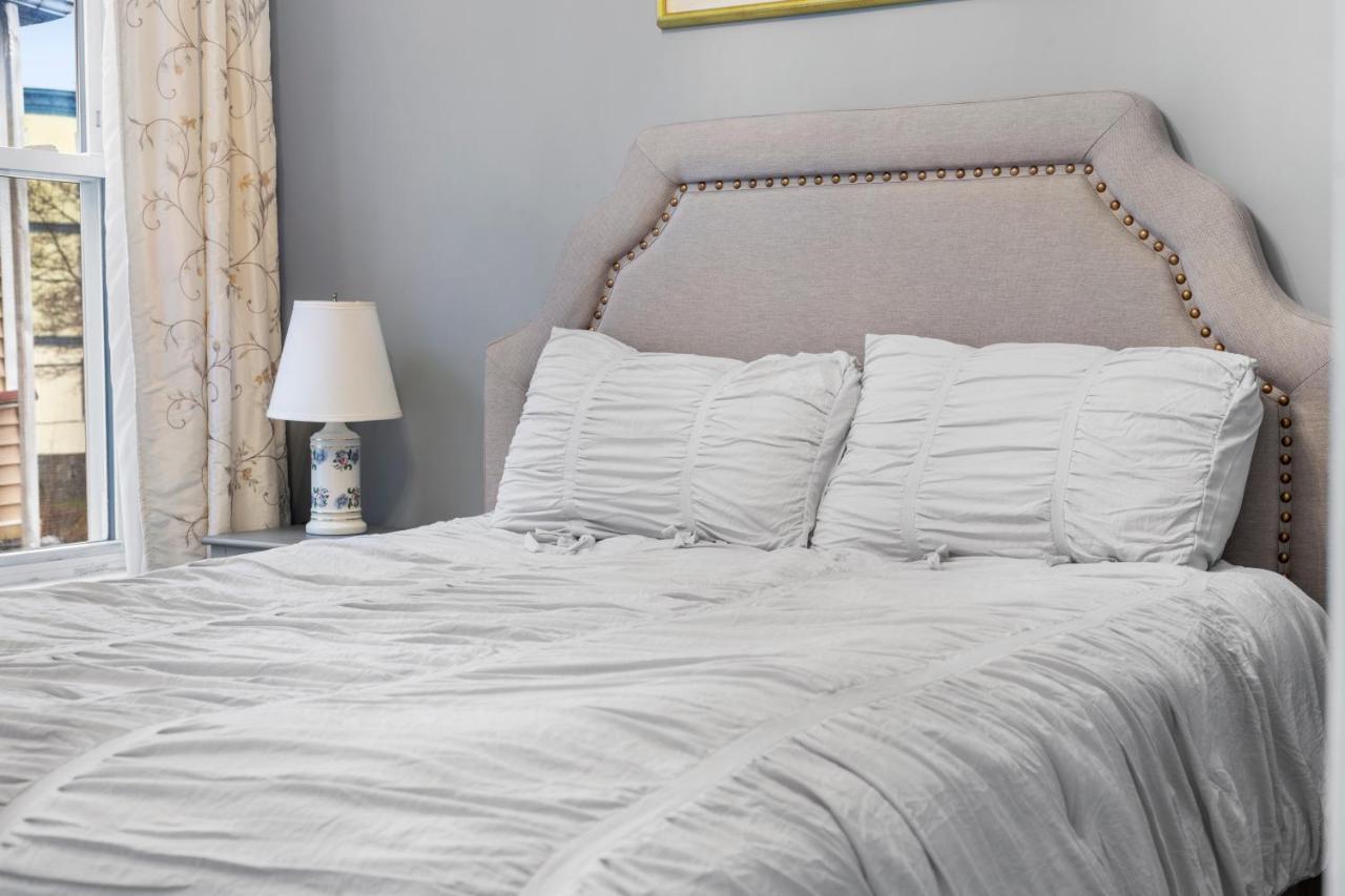 Bright & Spacious 2Br Apartment, Mins From Downtown Boston, Parking Zewnętrze zdjęcie